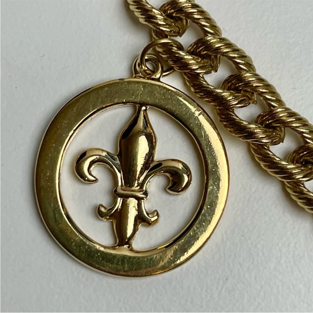 Vintage Givenchy Fleur-de-Lis Necklace - Picture 4 of 13